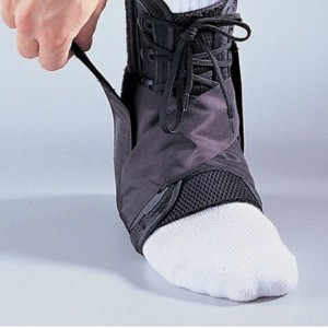 Ankle Brace/ Επιστραγαλίδα Δετή -597